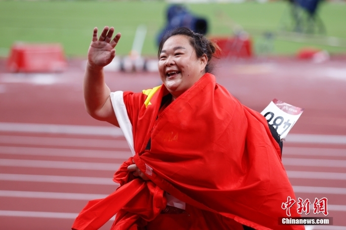 王崢奪東京奧運(yùn)會(huì)女子鏈球銀牌