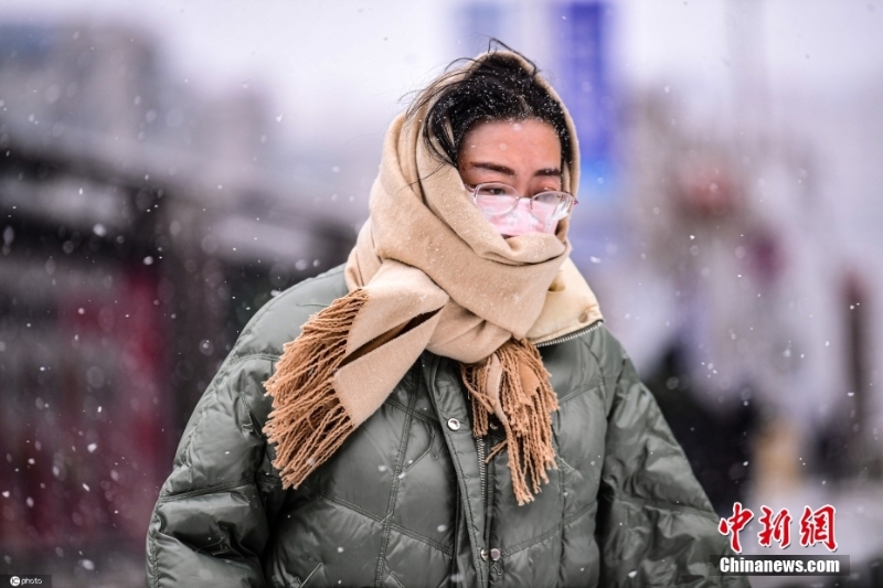 天地初寒小雪至 多地迎來氣溫“大跳水”