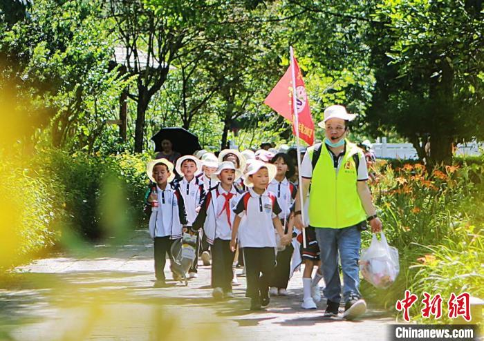 旅途邊“游”邊“學(xué)”張家界武陵源推介研學(xué)旅行產(chǎn)品線路