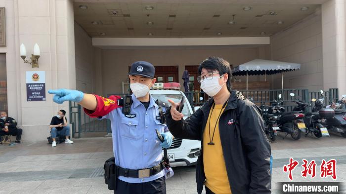 國慶假期北京鐵警破獲治安案件129起，為旅客找回遺失物品300余件 北京鐵路公安局供圖