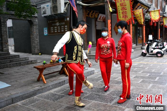 海峽兩岸非物質(zhì)文化遺產(chǎn)展演大會(huì)10月26日在山東省濰坊市舉辦。　活動(dòng)主辦方供圖