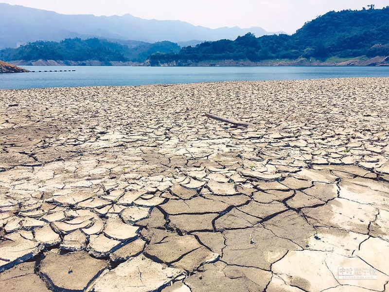 2021年臺(tái)灣發(fā)生嚴(yán)重旱災(zāi)導(dǎo)致缺水