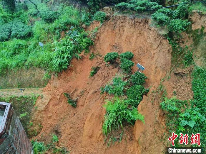 廣西“龍舟水”期間突發(fā)21起地災(zāi)17人成功避險