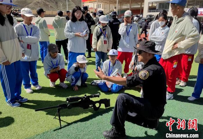 西藏開展青少年禁毒實踐教育體驗進(jìn)校園活動